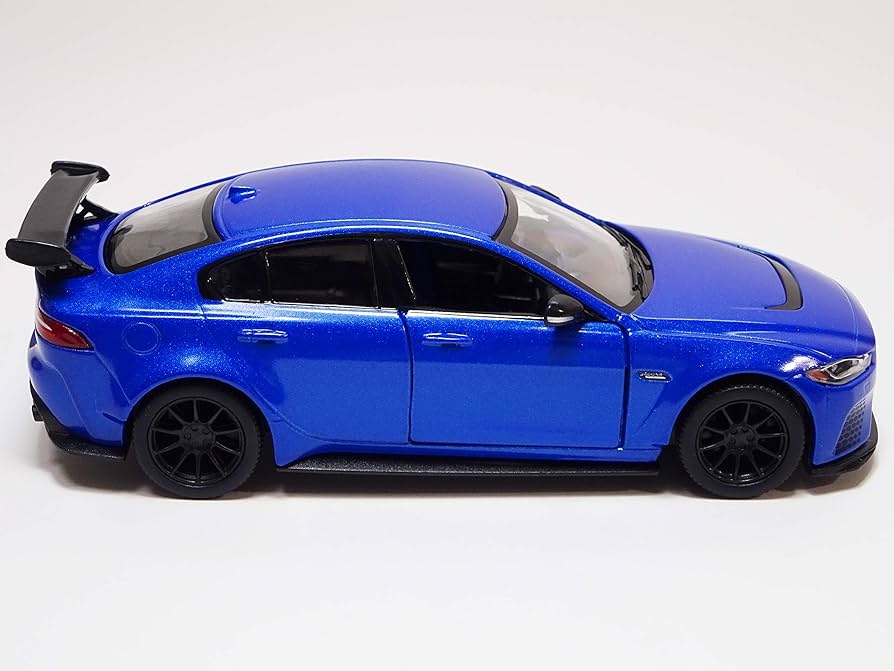 1/18 ジャガーXE プロジェクト8 Jaguar XE Amazon | ミニカーモデル 1/18 ジャガー XE SV プロジェクト 8